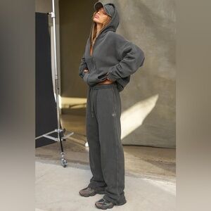 Joah Brown Oversized Straight Leg Jogger 
Washed Black French Terry / S